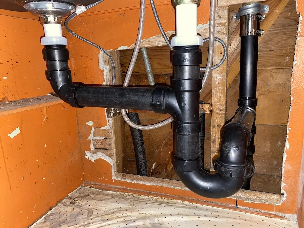 Professional Pipe Bursting equipment and tools on the job in Houma